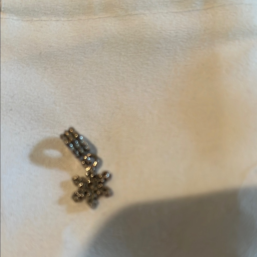 Elegant Silver Charm for pandora necklace/ bracelets. Vintage